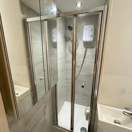 Cozy En-Suite Near Stratford Londres Exterior foto