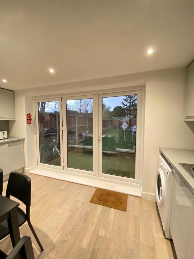Cozy En-Suite Near Stratford Londres Exterior foto