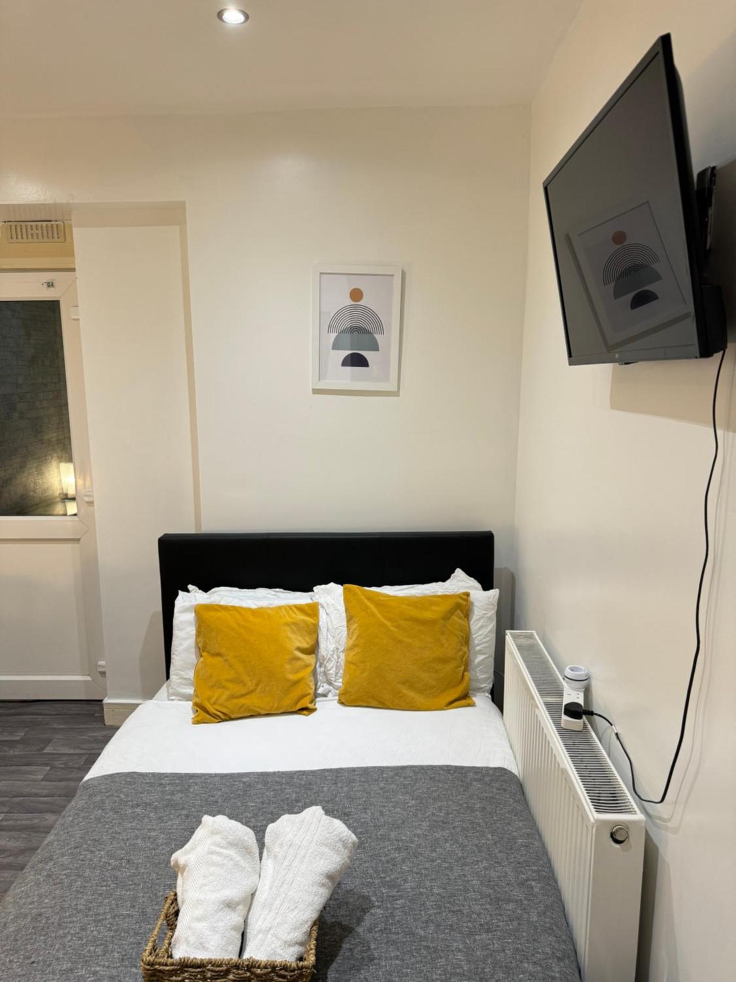 Cozy En-Suite Near Stratford Londres Exterior foto