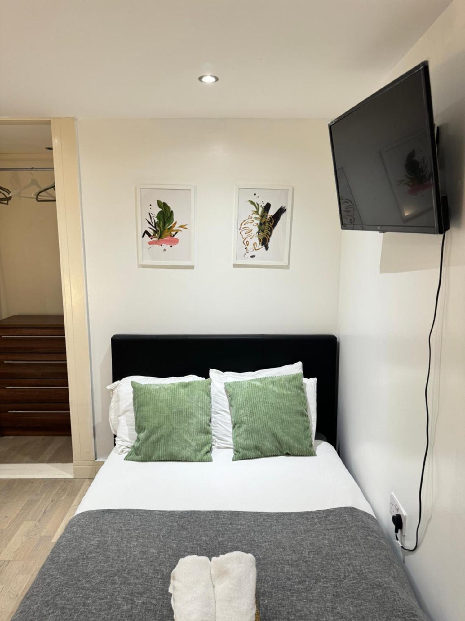 Cozy En-Suite Near Stratford Londres Exterior foto