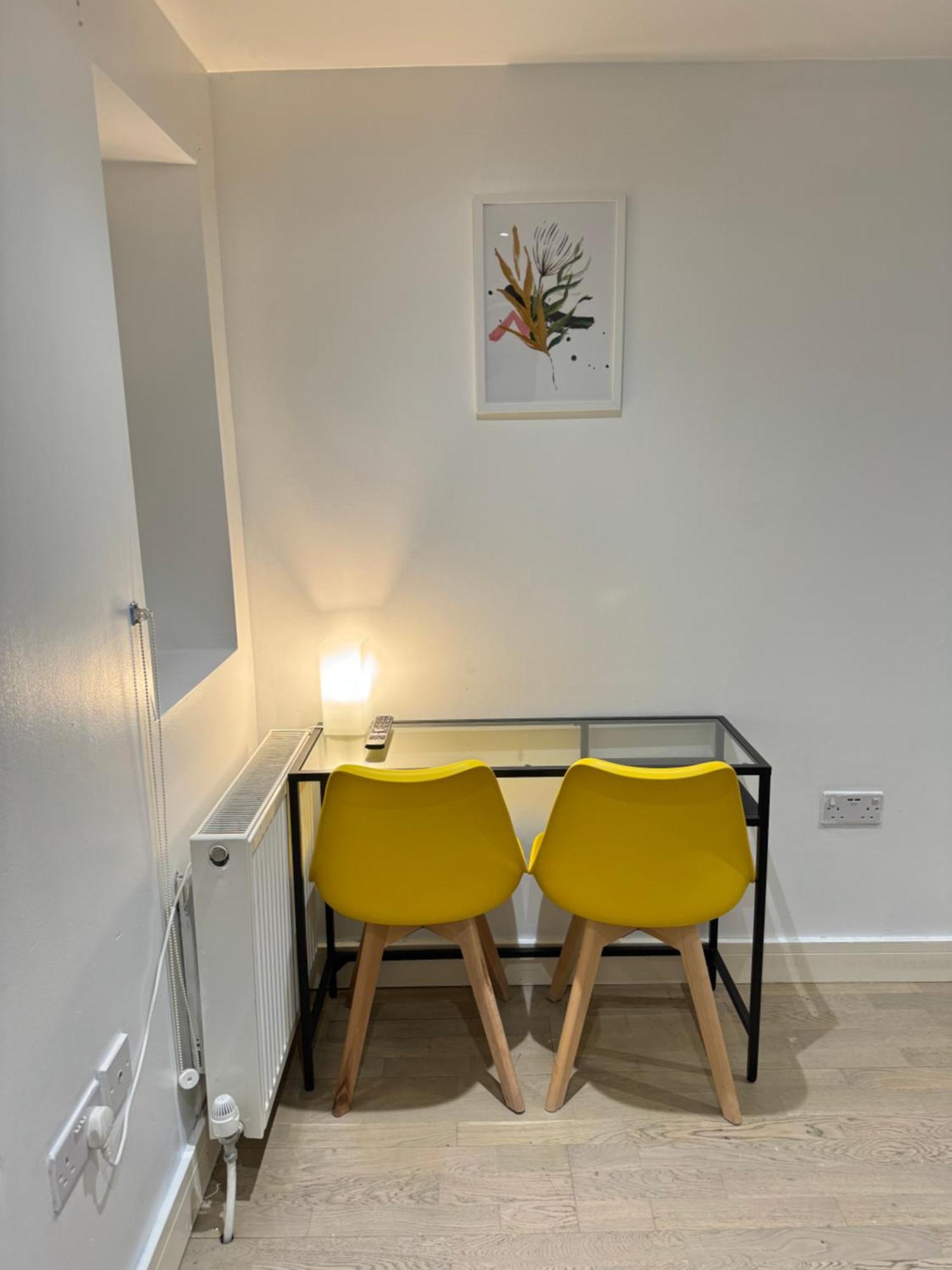 Cozy En-Suite Near Stratford Londres Exterior foto